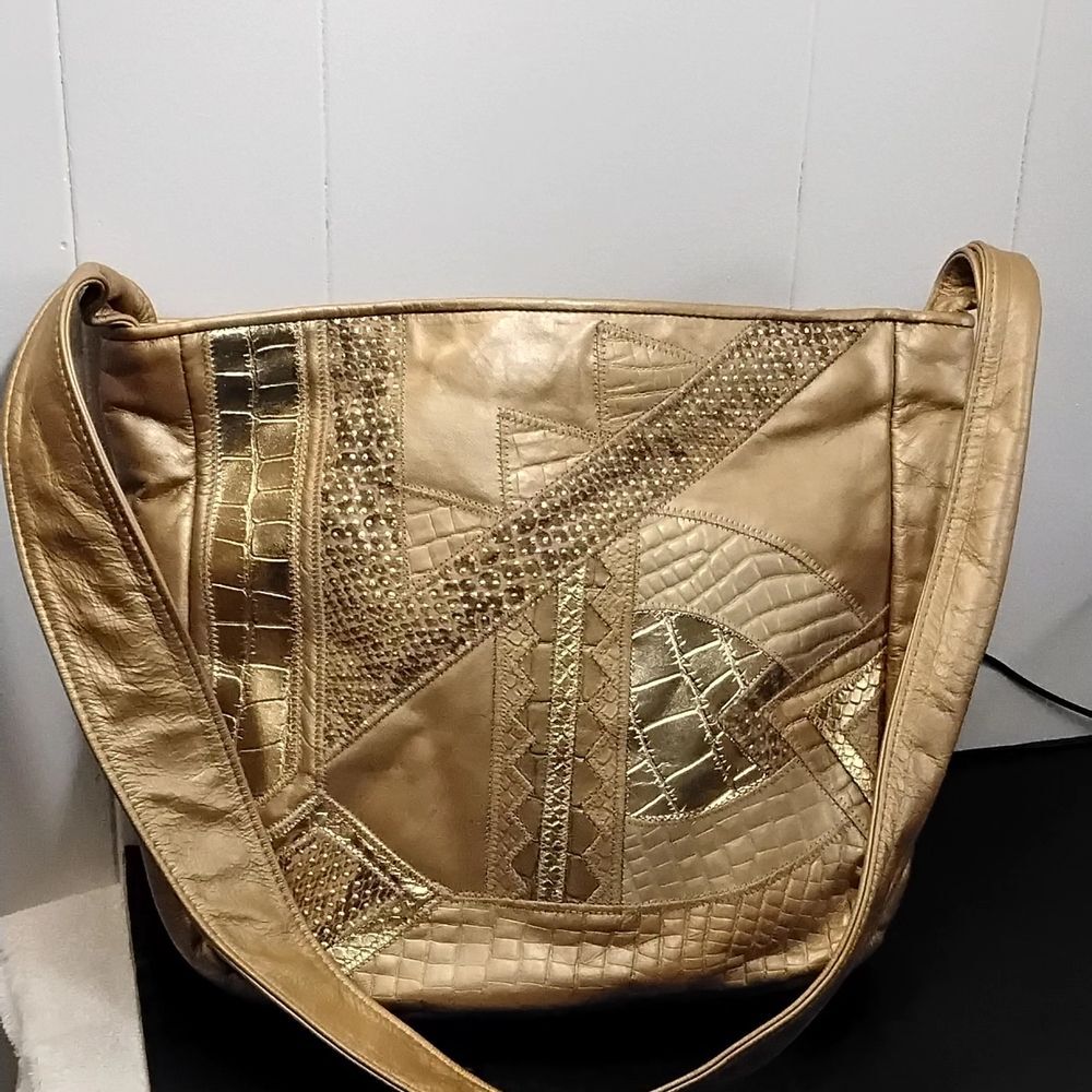 Elegant Park Avenue Gold Patchwork Shoulder Bag